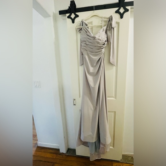 Grey/silver formal dress - Picture 2 of 2